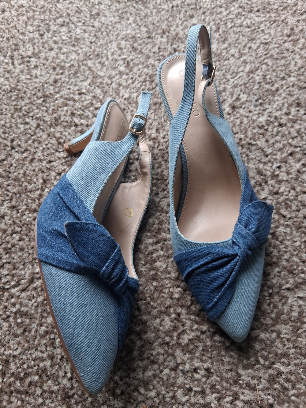Coutgo Women’s Two-Tone Denim Slingback Kitten Heels - Light Blue